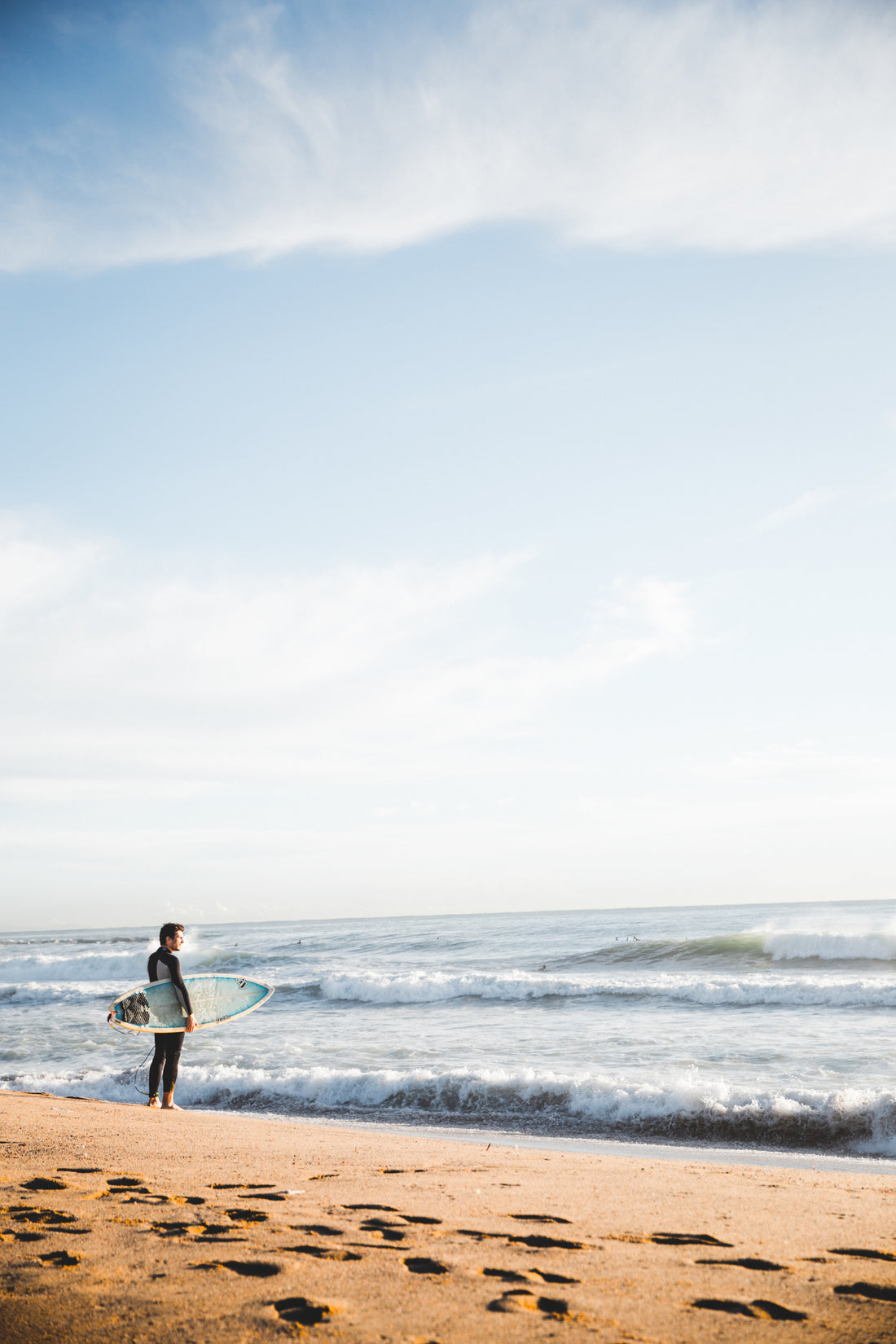 standing-by-ocean